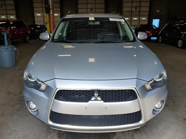 JA4JT3AW9DU019333 - 2013 MITSUBISHI OUTLANDER SE SILVER photo 5