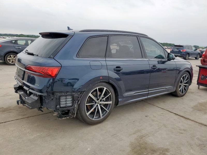 WA1VXBF75RD007219 - 2024 AUDI Q7 PRESTIGE BLUE photo 3