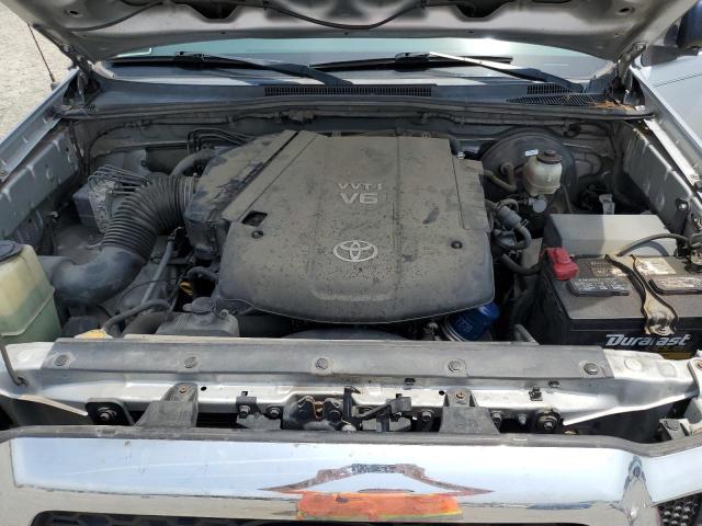 3TMJU4GN1BM121508 - 2011 TOYOTA TACOMA DOUBLE CAB PRERUNNER SILVER photo 11