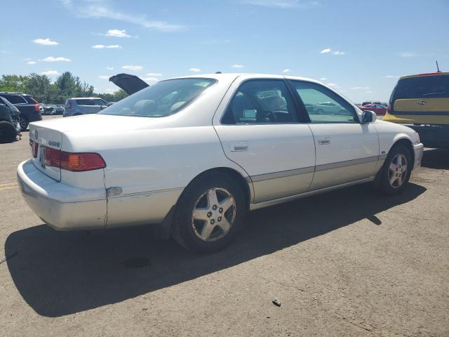 JT2BG22K210581042 - 2001 TOYOTA CAMRY CE WHITE photo 3