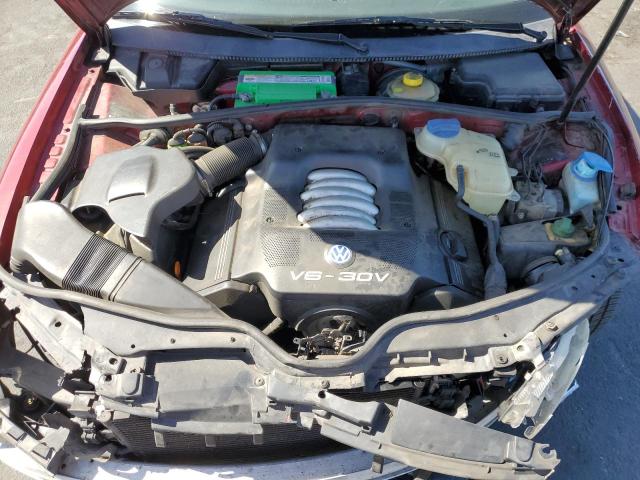 WVWJH63B61E002904 - 2001 VOLKSWAGEN PASSAT GLX Bordo foto 11