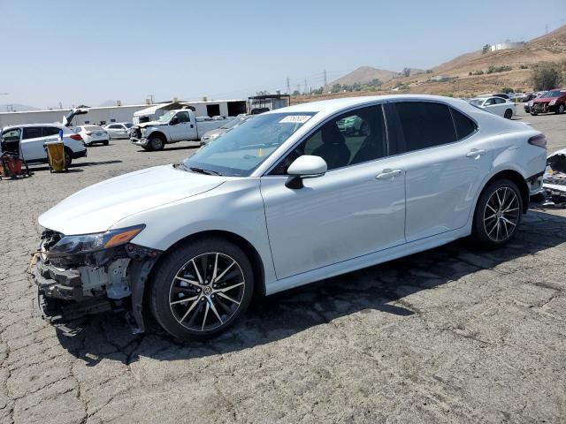 4T1G11AK0PU114418 - 2023 TOYOTA CAMRY SE NIGHT SHADE WHITE photo 1