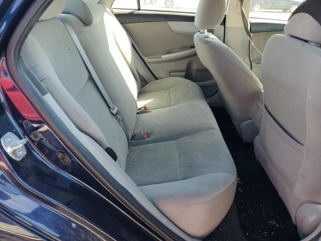 5YFBU4EE5CP058253 - 2012 TOYOTA COROLLA BASE Blau Foto 10