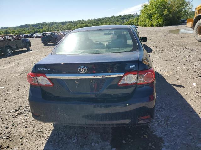 5YFBU4EE5CP058253 - 2012 TOYOTA COROLLA BASE Blau Foto 6