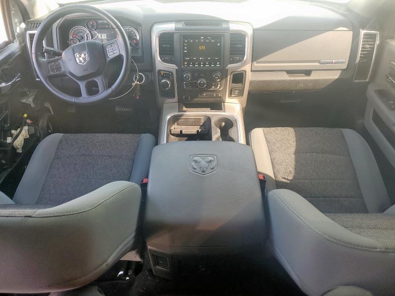 1C6RR6LT4KS539516 - 2019 RAM 1500 CLASS SLT თეთრი ფოტო 8