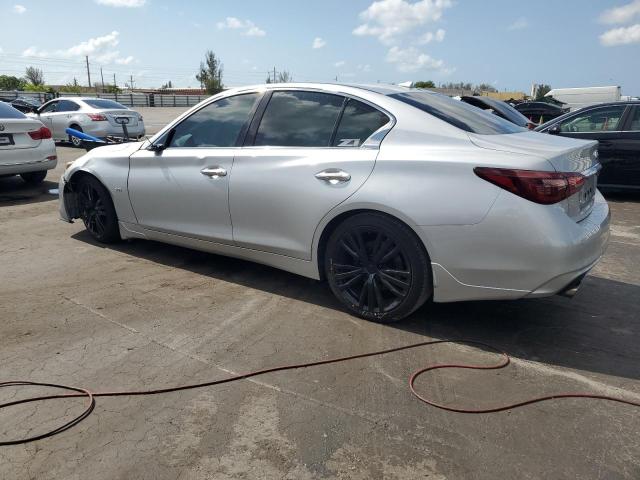 JN1EV7AP9JM355161 - 2018 INFINITI Q50 LUXE 银色 照片 2