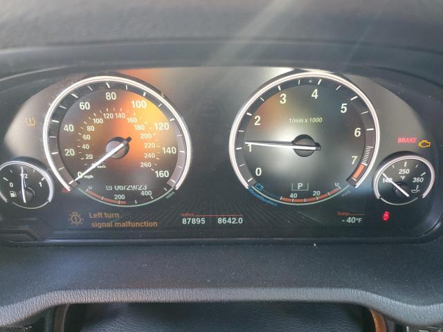 5UXXW3C53G0R20736 - 2016 BMW X4 XDRIVE28I WHITE photo 9