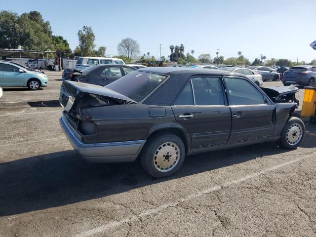 WDBEA32E6RC039814 - 1994 MERCEDES-BENZ E 320 BLACK photo 3