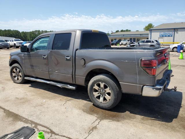 1FTFW1CF8DKE37558 - 2013 FORD F150 SUPERCREW GRAY photo 2