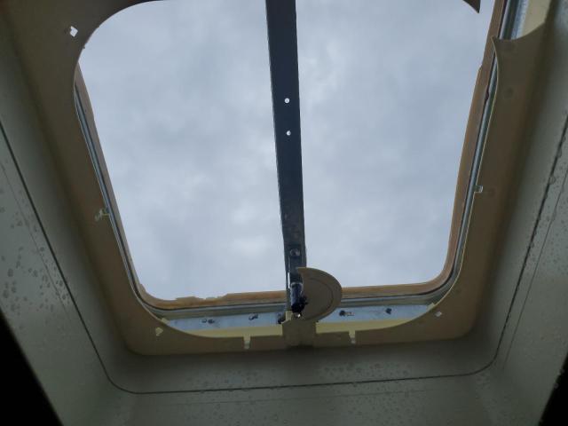 4YDT23923LK415011 - 2020 KEYSTONE PASSPORT 白色 照片 9