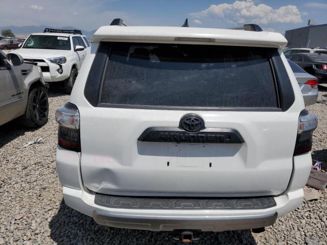 JTEBU5JR7J5585912 - 2018 TOYOTA 4RUNNER SR5/SR5 PREMIUM 白色 照片 6