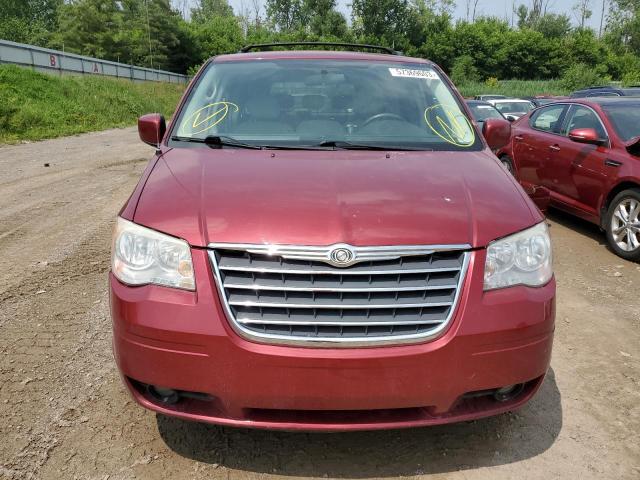 2A4RR8D18AR376591 - 2010 CHRYSLER TOWN & COU TOURING PLUS BURGUNDY photo 5