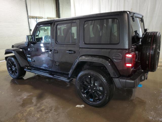 1C4JJXP60PW661037 - 2023 JEEP WRANGLER SAHARA 4XE BLACK photo 2