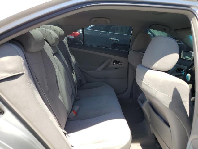 4T4BF3EK6AR028366 - 2010 TOYOTA CAMRY 4D 2 BASE SILVER photo 10