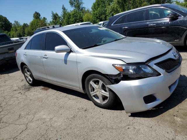 4T4BF3EK6AR028366 - 2010 TOYOTA CAMRY 4D 2 BASE SILVER photo 4