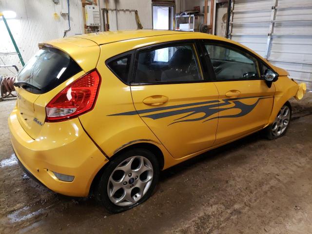 3FADP4FJ5BM132889 - 2011 FORD FIESTA SES YELLOW photo 3