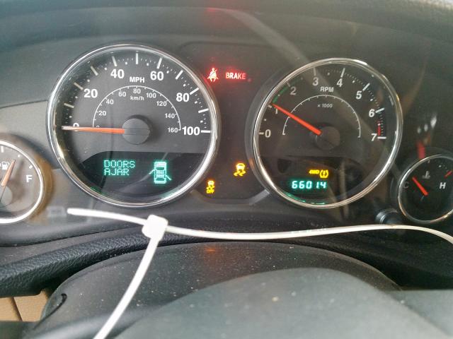 1C4BJWEG7DL688999 - 2013 JEEP WRANGLER UNLIMITED SAHARA  ფოტო 8