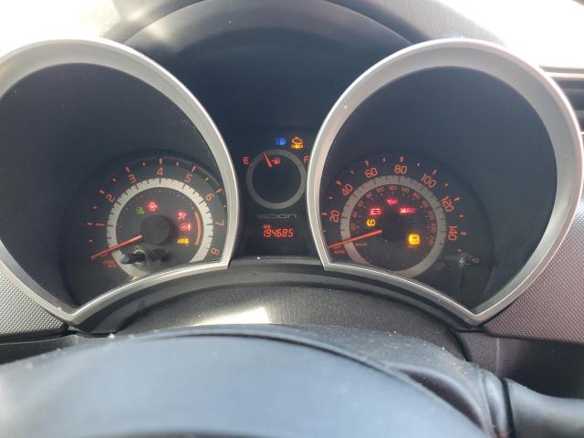 JTKJF5C74F3096479 - 2015 TOYOTA SCION TC 白色 照片 9