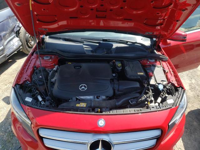 WDCTG4GB7FJ177844 - 2015 MERCEDES-BENZ GLA 250 4MATIC RED photo 11