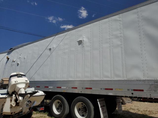 1UYVS2530P3780901 - 2023 UTILITY VS2DX WHITE photo 3