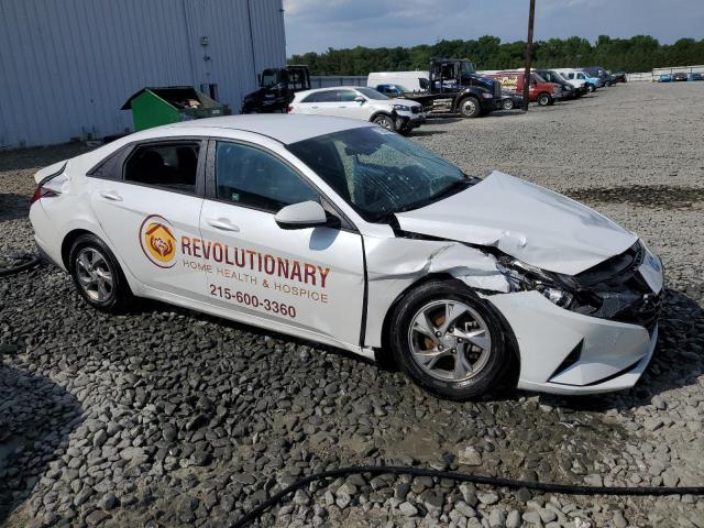 5NPLL4AG3MH014555 - 2021 HYUNDAI ELANTRA SE WHITE photo 4