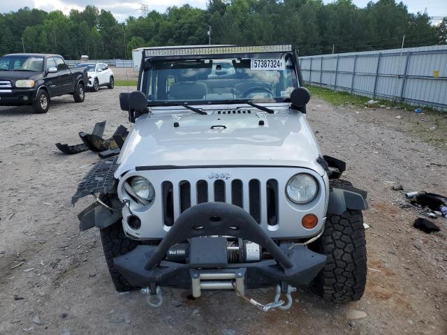 1J4AA2D1XAL131754 - 2010 JEEP WRANGLER SPORT SILVER photo 5