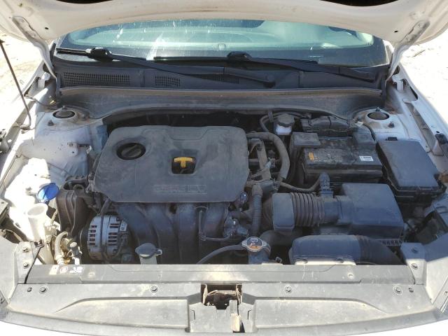 3KPF24AD9LE233335 - 2020 KIA FORTE FE WHITE photo 11