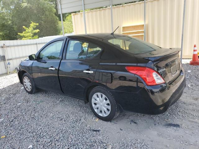 3N1CN7AP7KL829613 - 2019 NISSAN VERSA S BLACK photo 2