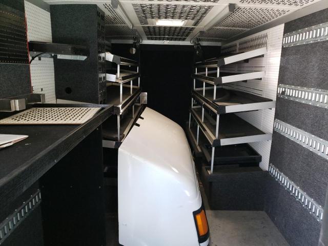 4UZAAPDU68CAE5567 - 2008 FREIGHTLINER CHASSIS M LINE WALK-IN VAN WHITE photo 10