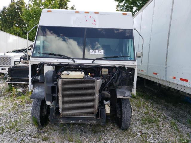 4UZAAPDU68CAE5567 - 2008 FREIGHTLINER CHASSIS M LINE WALK-IN VAN WHITE photo 5