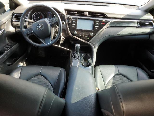 4T1B11HK9JU633247 - 2018 TOYOTA CAMRY L შავი ფოტო 8