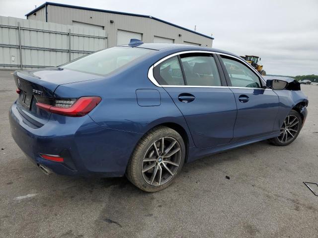 3MW5R7J02N8C26358 - 2022 BMW 330XI BLUE photo 3