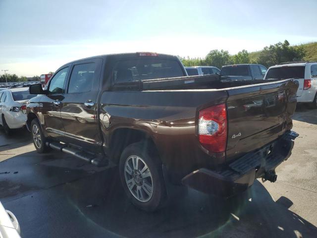 5TFAW5F1XHX661134 - 2017 TOYOTA TUNDRA CREWMAX 1794 BROWN photo 2