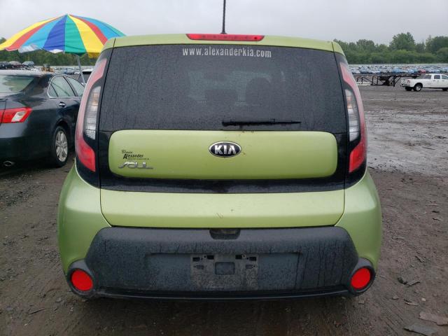 KNDJN2A26E7726056 - 2014 KIA SOUL GREEN photo 6