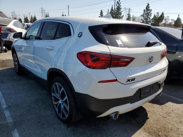 WBXYH9C04L5P61104 - 2020 BMW X2 SDRIVE28I WHITE photo 2