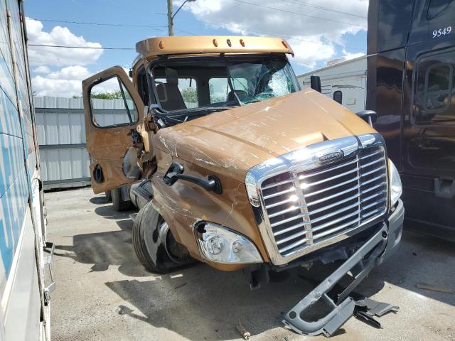 3AKJGEDV4JSJP7702 - 2018 FREIGHTLINER ALL MODELS ORANGE photo 1