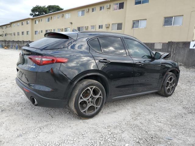 ZASFAKPN8J7B79599 - 2018 ALFA ROMEO STELVIO SPORT BLACK photo 3