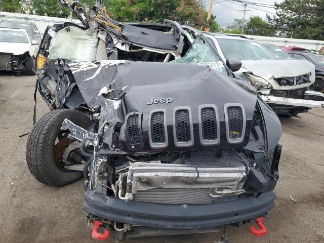 1C4PJMBX1JD528718 - 2018 JEEP CHEROKEE TRAILHAWK BLACK photo 5