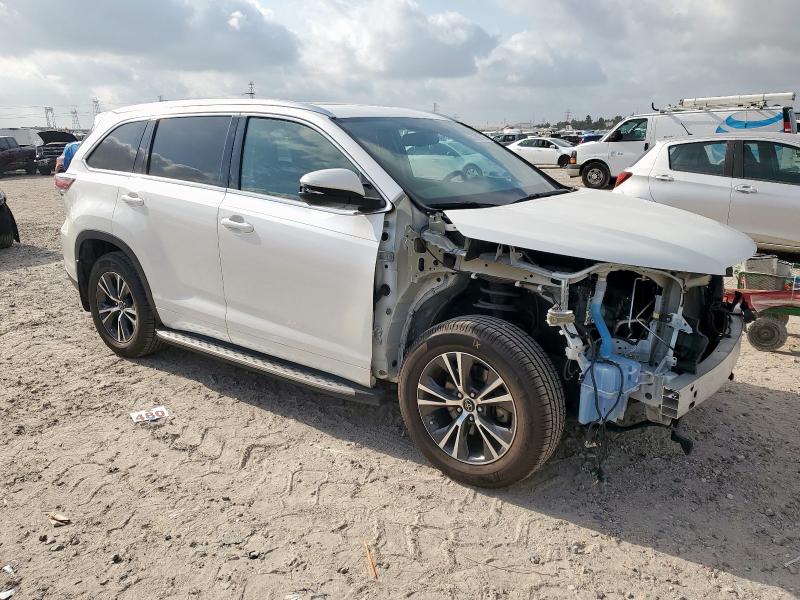 5TDKKRFH9GS168845 - 2016 TOYOTA HIGHLANDER XLE WHITE photo 4