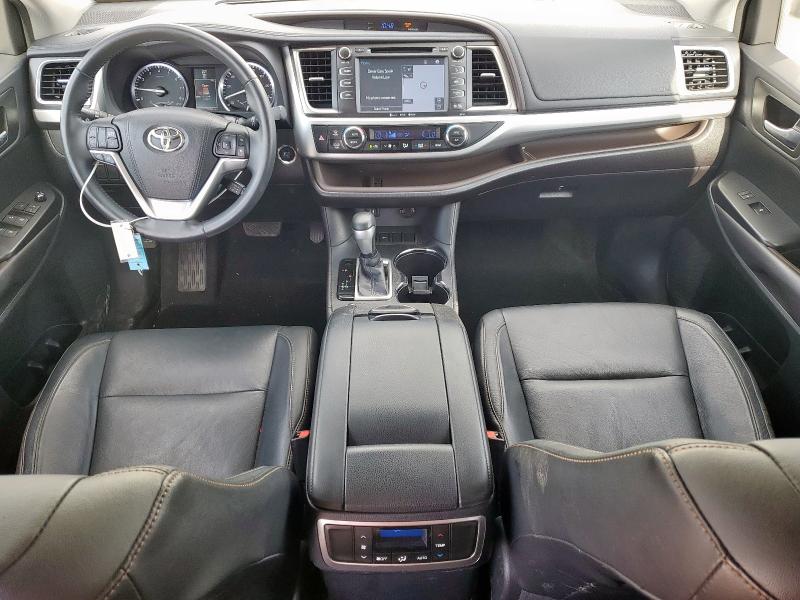 5TDKKRFH9GS168845 - 2016 TOYOTA HIGHLANDER XLE WHITE photo 8