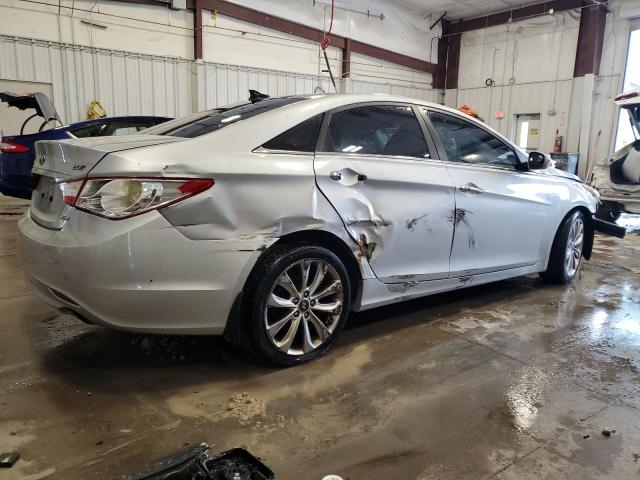 5NPEC4AB0CH454292 - 2012 HYUNDAI SONATA SE SILVER photo 3