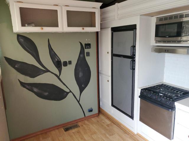 4YDF33424J1530995 - 2018 KEYSTONE SPRINTER BEIGE photo 6