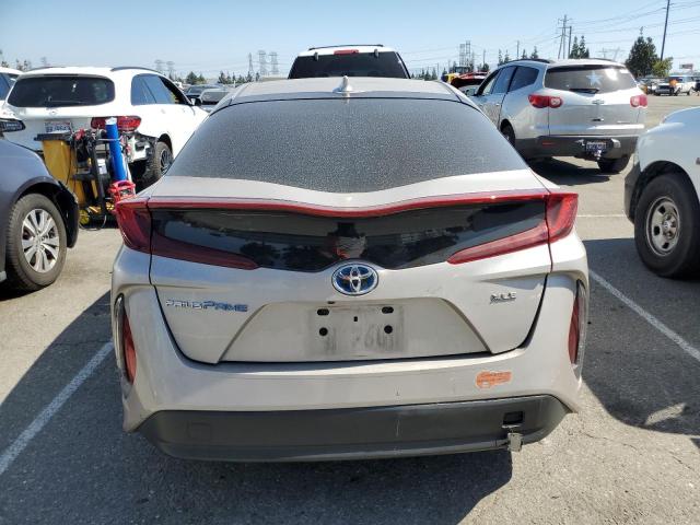 JTDKARFP3L3160598 - 2020 TOYOTA PRIUS PRIM LE SILVER photo 6