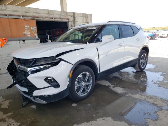 3GNKBDR40PS105325 - 2023 CHEVROLET BLAZER 3LT WHITE photo 1