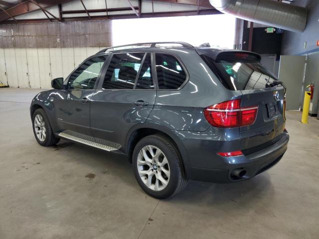 5UXZV4C52BL412766 - 2011 BMW X5 XDRIVE35I GRAY photo 2