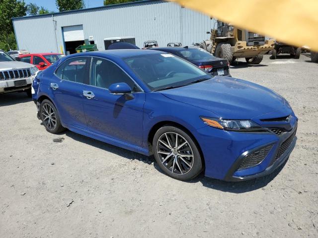 4T1G31AKXPU053430 - 2023 TOYOTA CAMRY SE NIGHT SHADE BLUE photo 4