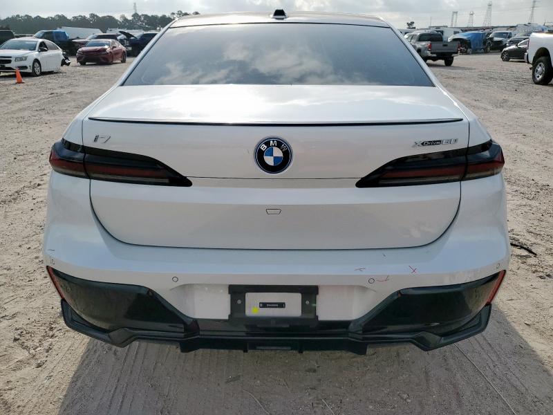 WBY53EJ0XRCR21029 - 2024 BMW I7 XDRIVE60 WHITE photo 6