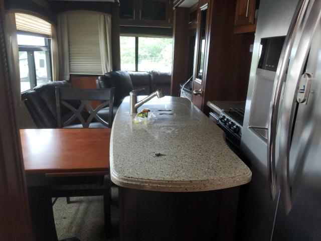 1UJBJ0BU5H1EA0260 - 2017 JAYC TRAVEL TRL თეთრი ფოტო 6