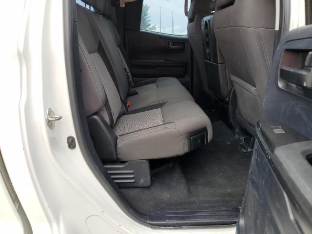 5TFRM5F16FX086696 - 2015 TOYOTA TUNDRA DOUBLE CAB SR/SR5 WHITE photo 10