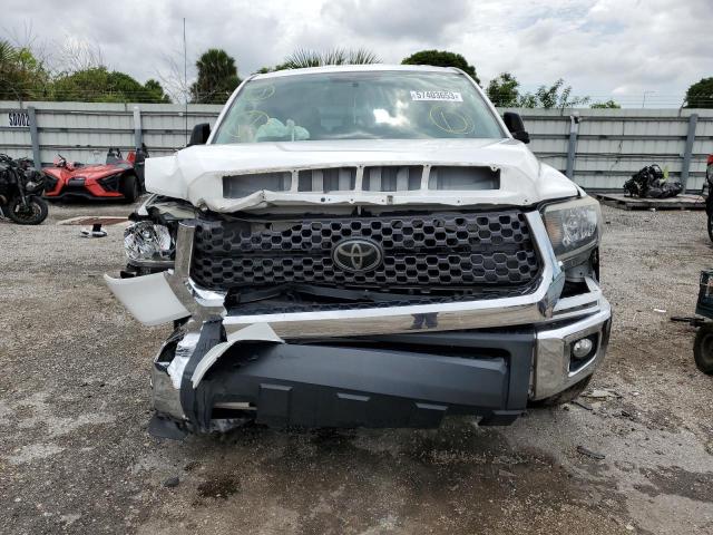 5TFRM5F16FX086696 - 2015 TOYOTA TUNDRA DOUBLE CAB SR/SR5 WHITE photo 5